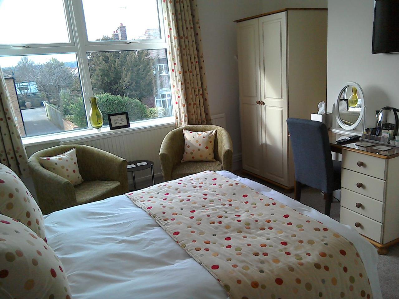 South Lodge Guest House Бридлингтън Екстериор снимка